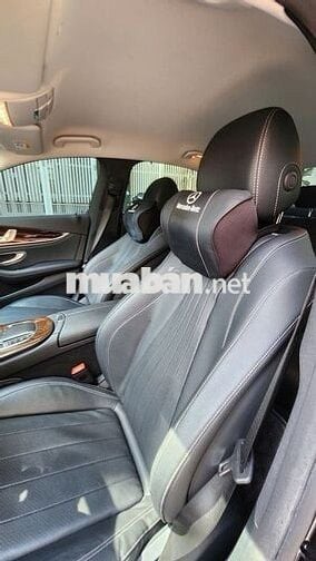 E200 Exclusive Sx 2021 - 19000miles full ls hãng