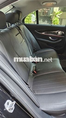 E200 Exclusive Sx 2021 - 19000miles full ls hãng