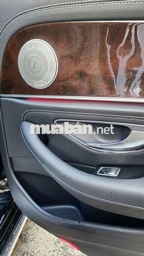 E200 Exclusive Sx 2021 - 19000miles full ls hãng