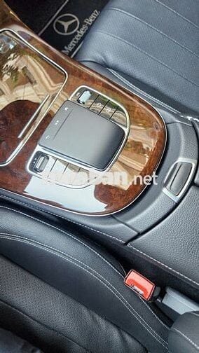 E200 Exclusive Sx 2021 - 19000miles full ls hãng