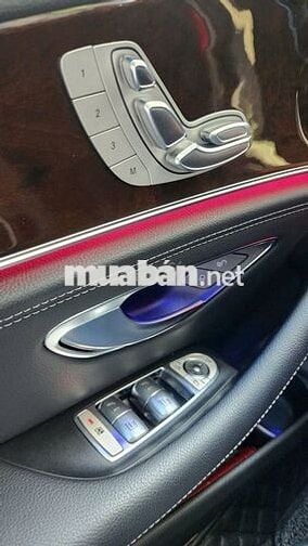 E200 Exclusive Sx 2021 - 19000miles full ls hãng