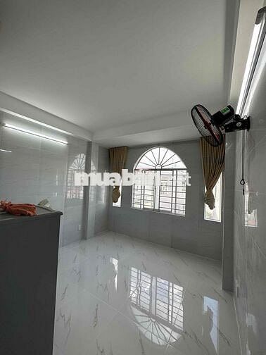 Phòng trọ sạch sẽ an ninh Âu Dương Lân