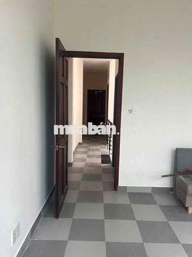 Nhà 3 tầng - Hương Lộ 2 - Hẻm Xe Tải - Nhà Mới - 4 x 18 - 13Tr