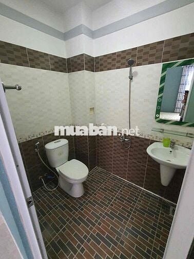 CHO THUÊ PHÒNG BAN CÔNG FULL NỘI THẤT SẠCH SẼ Ở ĐƯỢC LIỀN CHO ANH CHỊ