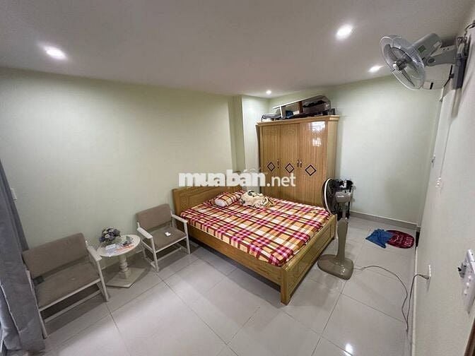 Căn hộ 75m2 2PN , 2WC , chung cư DIC phoneix