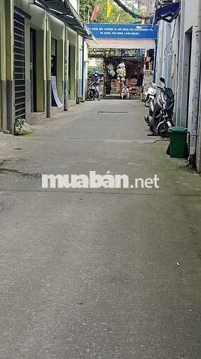 Nhà Gần Chợ Hạnh Thông Tây, BV Hồng Đức, ST Coop Mart