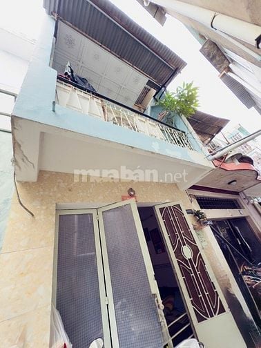 2ty380 Nhà hẻm P3Q8 3,3 x 7 trệt lầu đúc 2pn SHR 