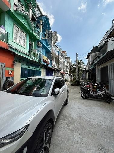 Cho thuê nhà hẻm xh, full nội thất, 14tr