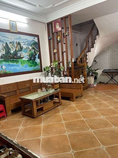 BÁN NHÀ LÔ GÓC – FULL NỘI THẤT – VIEW SÔNG HỒNG – 20M RA PHỐ