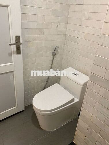 PHÒNG RẤT ĐẸP 40m² ĐIỆN BIÊN PHỦ - NGAY HÀNG XANH - HÌNH THẬT 100%