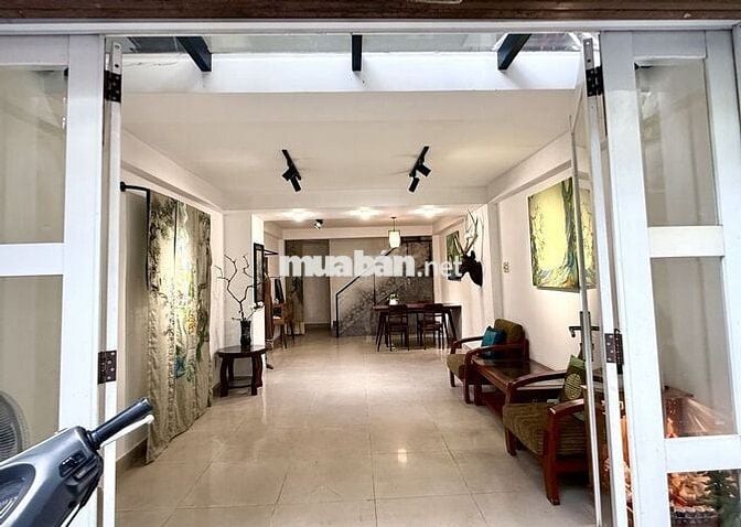 Cho thuê làm shop thời trang nữ