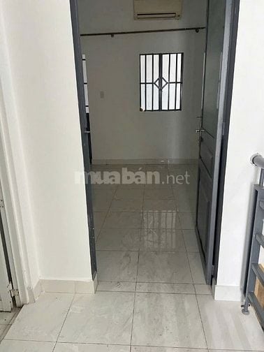 Bán nhà mặt đường số , ô tô thông thoáng . H- Đông 