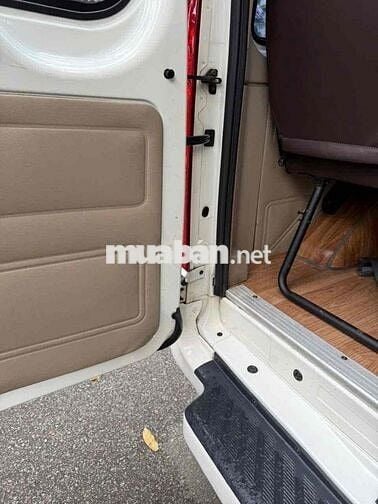 bán xe for 16 Chổ , trắng tình trạng hoặc động tốt