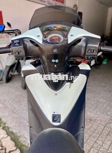 SH 125i Nhập Ý 3 Cục 2010 Zin Nắp Chao Xác Mộc Zin