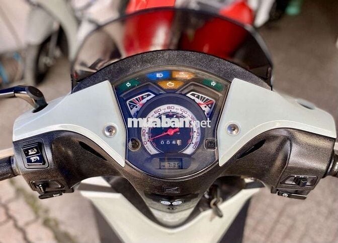 SH 125i Nhập Ý 3 Cục 2010 Zin Nắp Chao Xác Mộc Zin