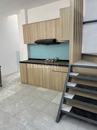 Bán nhà mặt đường số , ô tô thông thoáng . H- Đông 