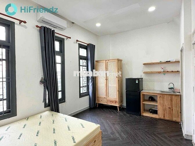 CHO THUÊ PHÒNG KHU HẺM XE HƠI YÊN TĨNH - VỊ TRÍ TRUNG TÂM GẦN BỜ KÈ Q3