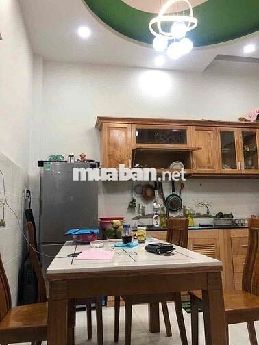 Giá Tốt ngay khu vực Nguyễn Thiện Thuật.Q3.hạ còn 8TỶ140.cho thuê tốt