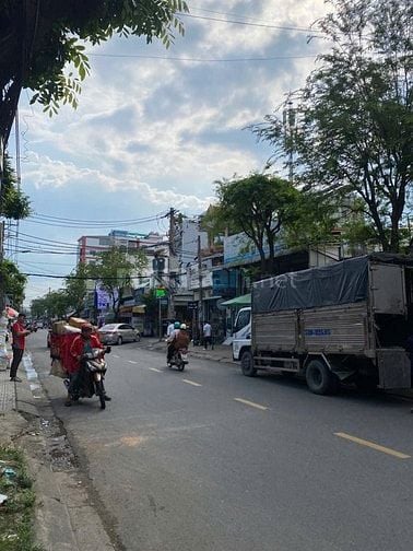 Bán nhà mặt tiền Nguyễn Văn Quá Q12, 5mx30m, căn hộ 20 phòng -19tỷ