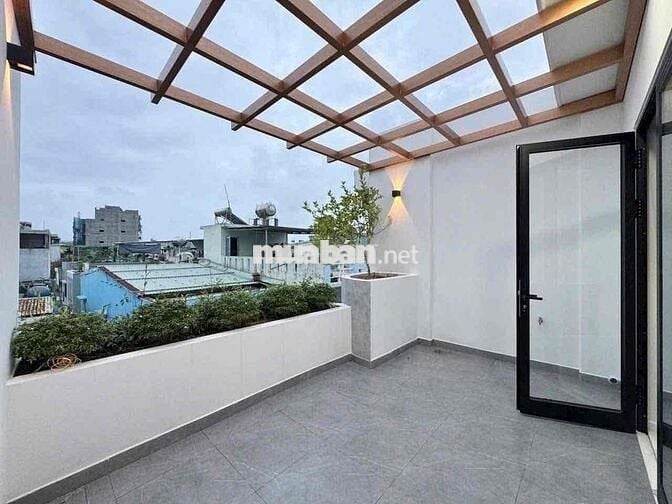 NHÀ 2.5 TẦNG  HIỆN ĐẠI ĐẸP FULL NỘI THẤT TÂY THUÊ