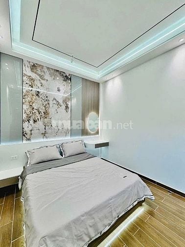 Cần bán gấp nhà Xuân Thuỷ. Thảo Điền. Quận 2. Giá 4 tỷ 850. Bớt lộc.