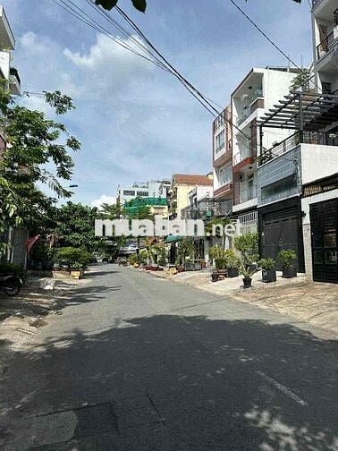 BÁN NHÀ 4m X 18,5m ĐƯỜNG SỐ 37 TÂN QUY QUẬN 7