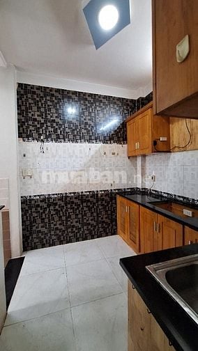 Bán gấp nhà 1trệt, 3 lầu, ST. Hẻm 101 ra Bùi Minh Trực P5, Q8. DT4mx9m