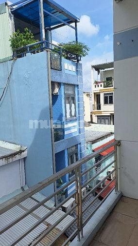 Bán gấp nhà 1trệt, 3 lầu, ST. Hẻm 101 ra Bùi Minh Trực P5, Q8. DT4mx9m