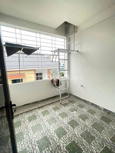 Chỉ 3,350 tỷ - Đường Nguyễn Văn Săng - 61m2 - Giao Âu Cơ - Hẻm 4m