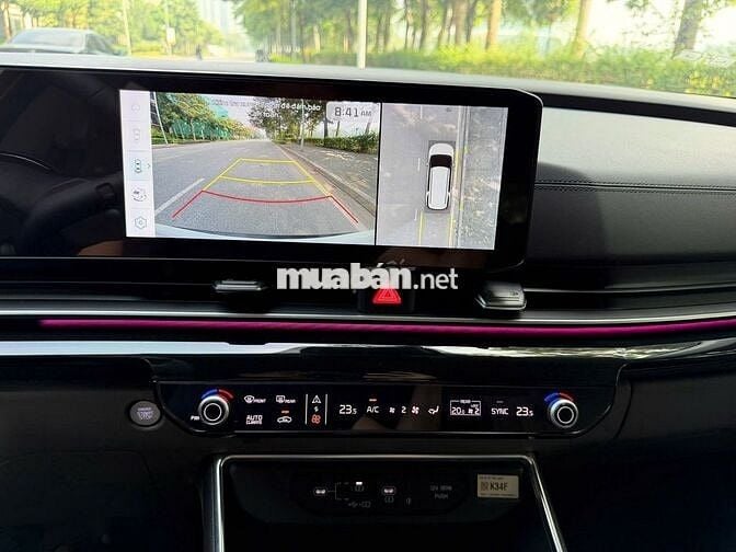 Kia Carnival 2025 Premium 2.2D 8S - 45,000 km.