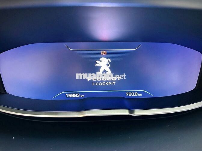 Peugeot 3008 2021 Allure 1.6 AT - lướt 15,000 km.