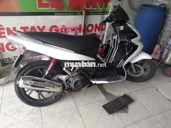 Sang lại thiết bị/máy móc tiệm sửa chữa xe máy/ôto