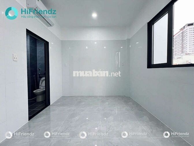 STUDIO FULL NỘI THẤT - CỬA SỔ - NHÀ MỚI MẶT TIỀN SÁT BÊN ĐH GTVT (UTH)