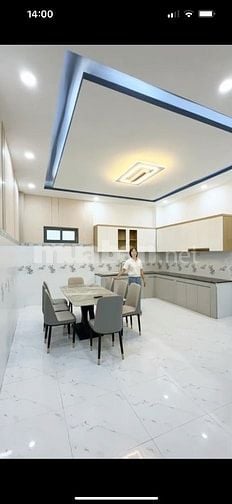 Cho thuê nhà nguyên căn, rộng rãi, tiện nghi.