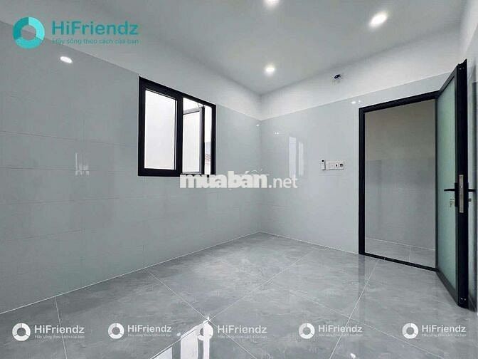 STUDIO FULL NỘI THẤT - CỬA SỔ - NHÀ MỚI MẶT TIỀN SÁT BÊN ĐH GTVT (UTH)