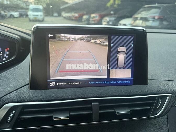 Peugeot 3008 2021 Allure 1.6 AT - lướt 15,000 km.