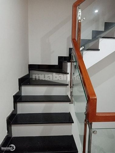 NHÀ NGÕ TRẠI CÁ, TRƯƠNG ĐỊNH – 50M2 x 4,5 TẦNG –BA GÁC ĐỖ CỬA 17,8 tỷ