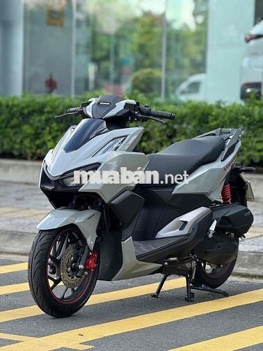 honda- vario 160 ABS 6/2025 roda  600km