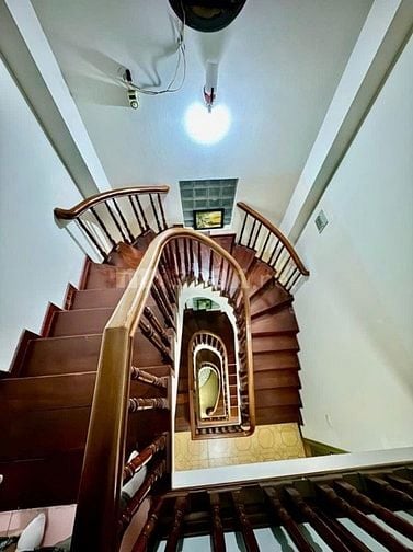 Phố Xuân Thuỷ - Cầu Giấy – 218 M2 – 4 Tầng -MT 14 M – Giá 38.3 Tỷ. 