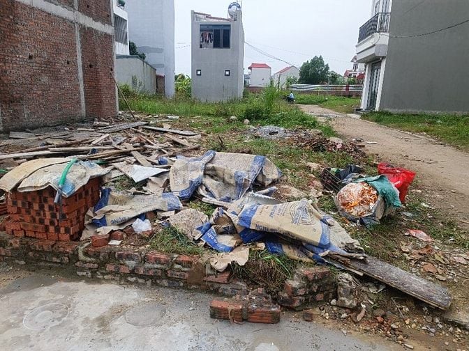 Siêu Hiếm- Lô Góc-43m2-Giá 2.4 tỷ- Hương Đình-Mai Đình