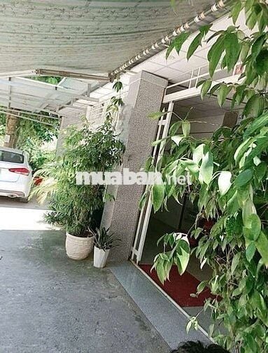 CHO THUÊ NHÀ NGHỈ  375mv 16p full máy lạnh.