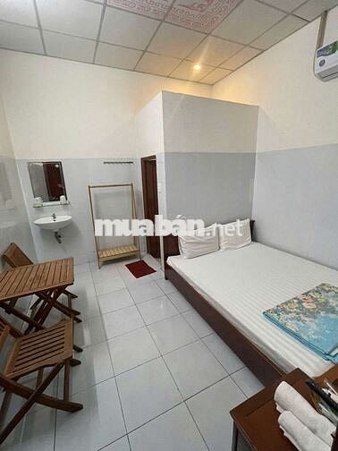 CHO THUÊ NHÀ NGHỈ  375mv 16p full máy lạnh.