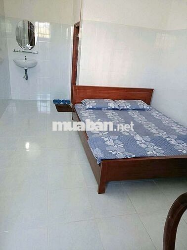 CHO THUÊ NHÀ NGHỈ  375mv 16p full máy lạnh.