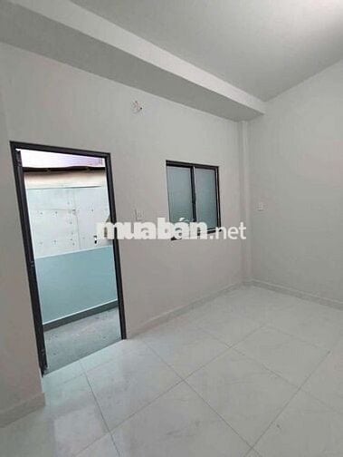 Bán nhà đẹp trệt + 2 lầu dô ở liền. Vị trí cực đẹp