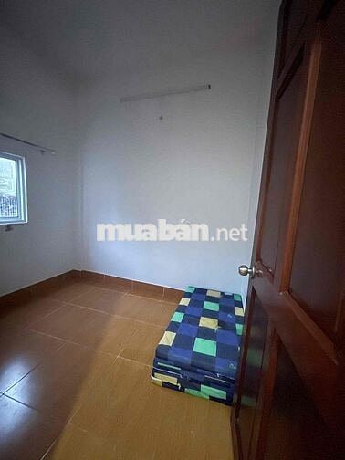 nhà 5x6m trệt 2 lầu 3 phòng ngủ 3wc, sát trường học Kim Đồng