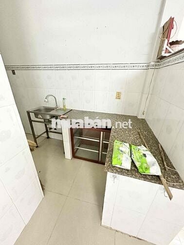 Rẻ Quá. Nhà 5x7m (1Lầu Đúc + 2WC) Hẻm 3Gác. Phan Anh Sát Chợ Bốn Xã