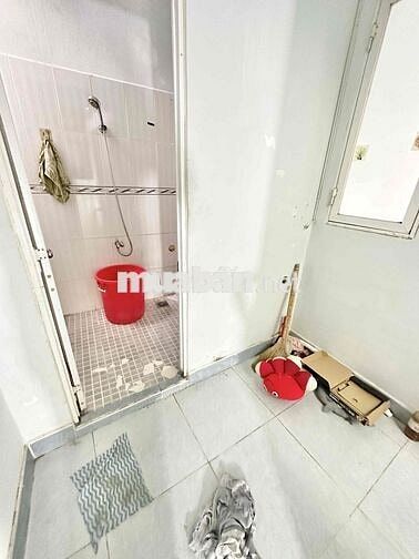 Rẻ Quá. Nhà 5x7m (1Lầu Đúc + 2WC) Hẻm 3Gác. Phan Anh Sát Chợ Bốn Xã