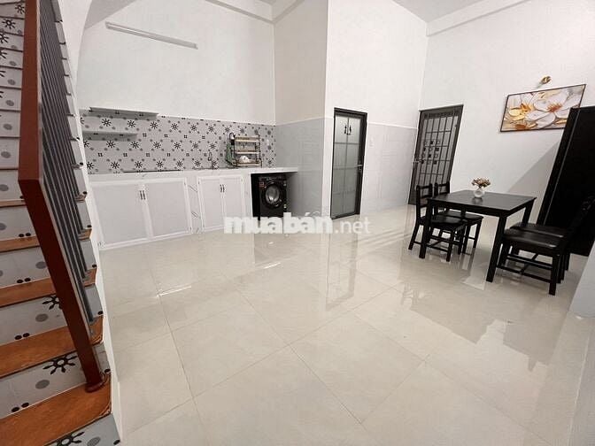 Nhà mới xây tại TP Mỹ Tho - 160m2- gần cầu quay