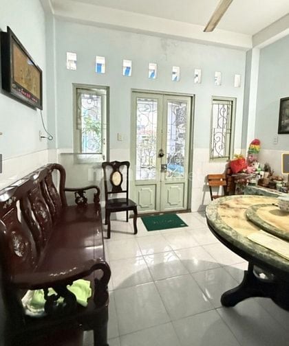 Bán nhà mặt tiền đường Cô Giang Q1 dt 3,9x20m 5 tầng chỉ 40 tỷ.