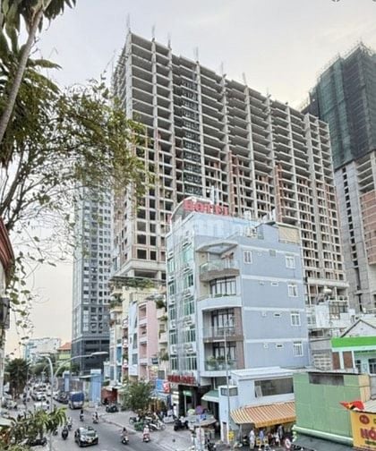 Bán nhà mặt tiền đường Cô Giang Q1 dt 3,9x20m 5 tầng chỉ 40 tỷ.